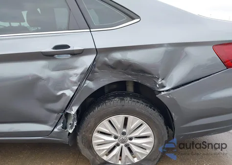 2019 Volkswagen Jetta 1.4T R-Line/1.4T S/1.4T Se from USA, damaged, VIN 3VWC57BUXKM023161